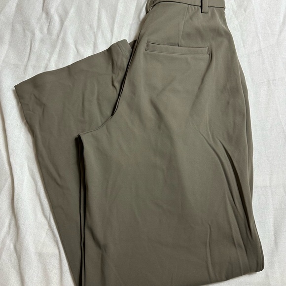 Lululemon Daydrift Slacks Wide Leg - Picture 3 of 7